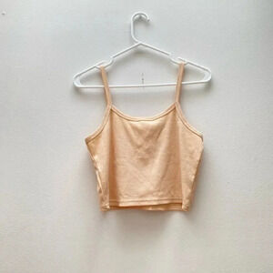 ROMWE - NWT Ribbed Cropped  Tank